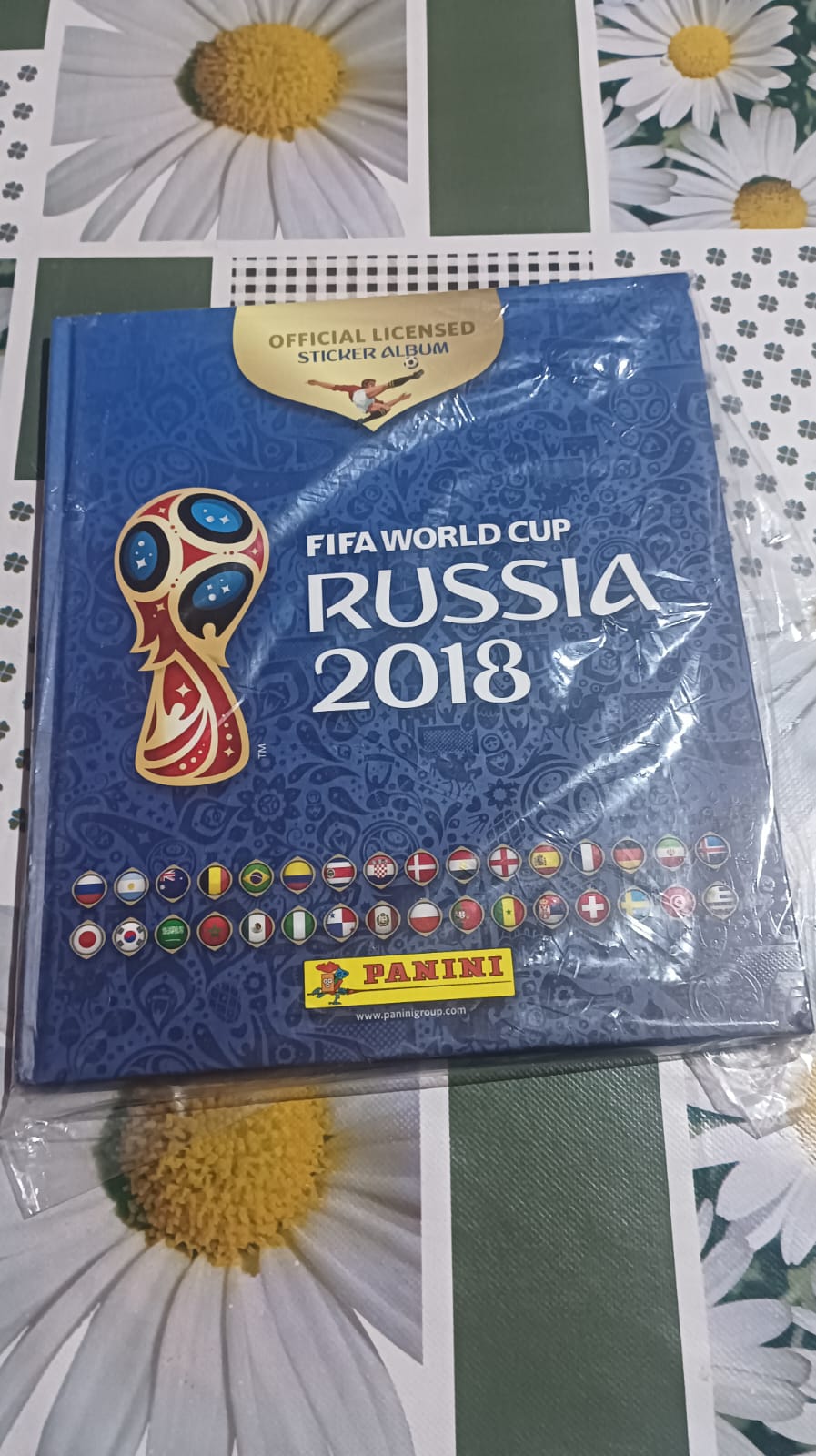 Album Mundial 2018 tapa dura con 311 láminas